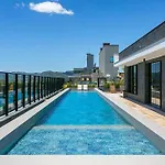 Wi-Fi 300Mb | Rooftop Com Piscina Em Jurere #Ja15